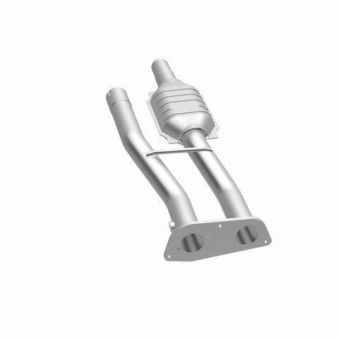 MagnaFlow Direct Fit Catalytic Converter 98 GM Truck 5.7L - 23179