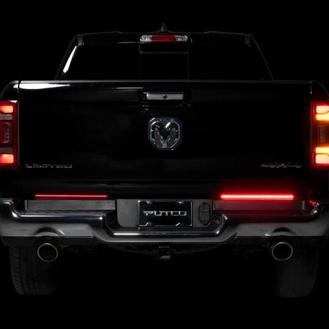 Putco 09-22 Jeep Wrangler JK/19-22 Ram 1500/2500 18in Split Red Light Blade Direct Fit Kit Red/White - 9201018-04