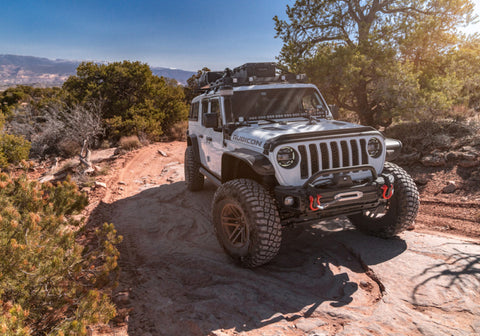 Superlift 20-22 Jeep Gladiator JT (NO Mojave) 4WD 4in Dual Rate Coil Lift Kit w/Fox 2.0 Res Shocks - K196FX