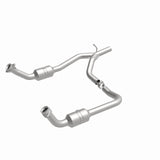 MagnaFlow Direct Fit Catalytic Converter 2009-2014 E-150 4.6 L Underbody - 52153