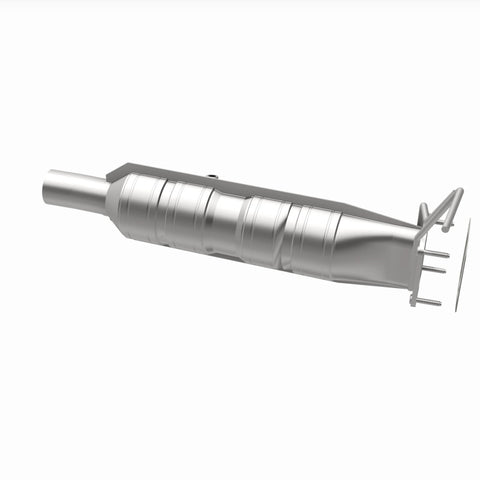 MagnaFlow 09-19 Ford F53 V10 6.8L Underbody 6.8L Direct Fit Catalytic Converter - 280435