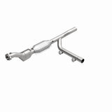 MagnaFlow Direct Fit Catalytic Converter 97-98 Ford Trucks 4.6L - 447134