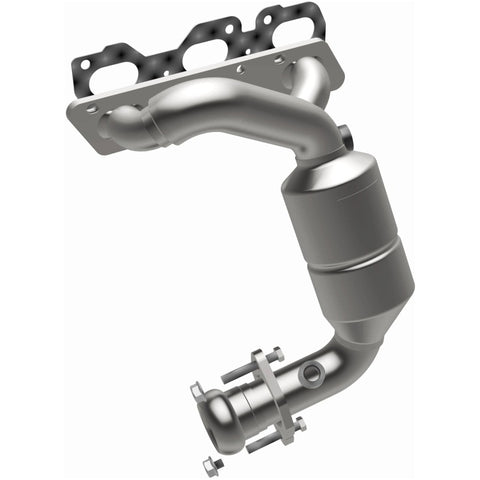 MagnaFlow Direct Fit Catalytic Converter 01-05 Ford Escape / Mazda Tribute 2.0L (CA Emissions) - 452367