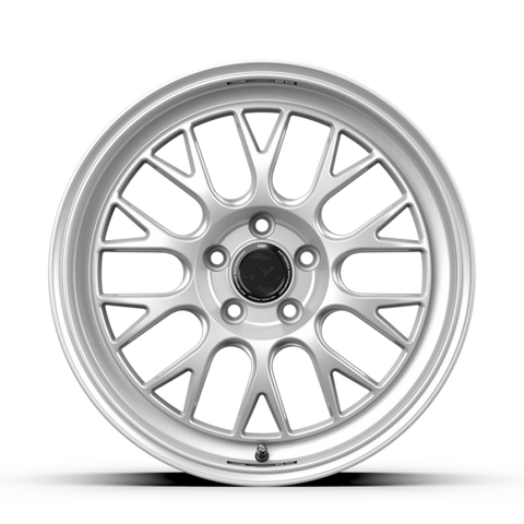fifteen52 Holeshot RSR 18x8.5 5x112 42mm ET 57.1mm Center Bore Radiant Silver - RSHRS-88551+42