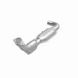 MagnaFlow Direct Fit Catalytic Converter 99-00 Ford Exped 4.6L - 51278