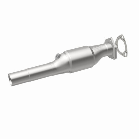 MagnaFlow Direct Fit Catalytic Converter VW Cabrio/Jetta 2.0L 96-98 - 22931