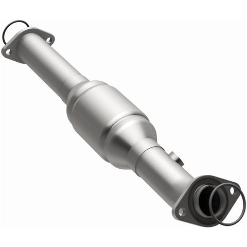 MagnaFlow Direct Fit Catalytic Converter 05-09 Toyota Tacoma 4.0L P/S Rear - 93661