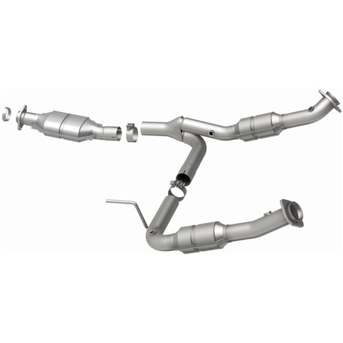 MagnaFlow Direct Fit Catalytic Converter Explorer 02-04 4.6L OEM - 49404