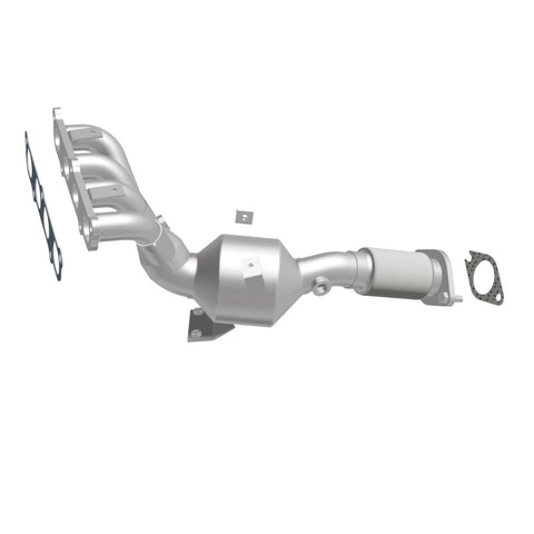 MagnaFlow Direct Fit Catalytic Converter 2011 Ford Fiesta 1.6L 4 - 49552
