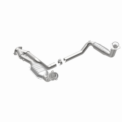 MagnaFlow DF Cat. Conv 02-06 Cadillac Truck. 8 5.3L Dual Conv. Y-Pipe Assy 2wd/Chevy Truck 99-07 - 51097