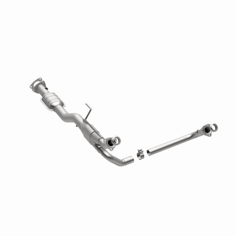 MagnaFlow Conv DF Astro 00-04 4.3L OEM - 49082