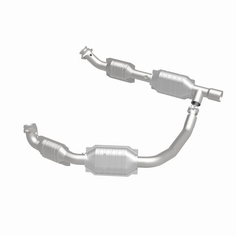 MagnaFlow Direct Fit Catalytic Converter Ford E350 Van 06 5.4L OEM - 49439