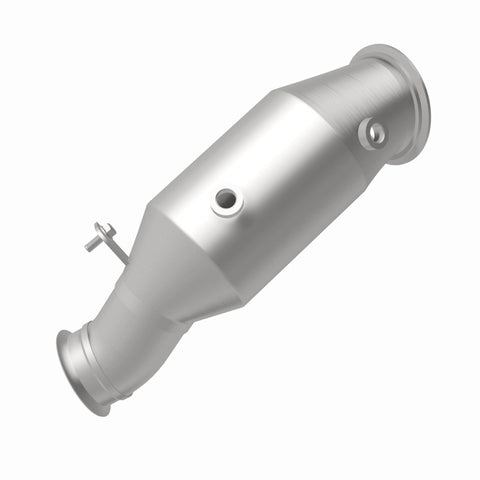 MagnaFlow 2014 BMW 335i GT xDrive 3.0L Underbody Direct Fit EPA Compliant Catalytic Converter - 52245