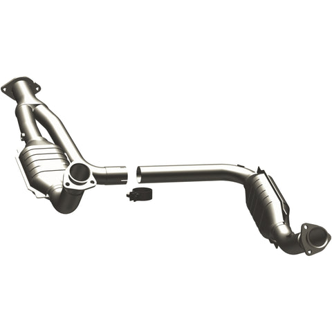 MagnaFlow Conv DF 00-01Tahoe/Yukon V8 5.7L - 93603