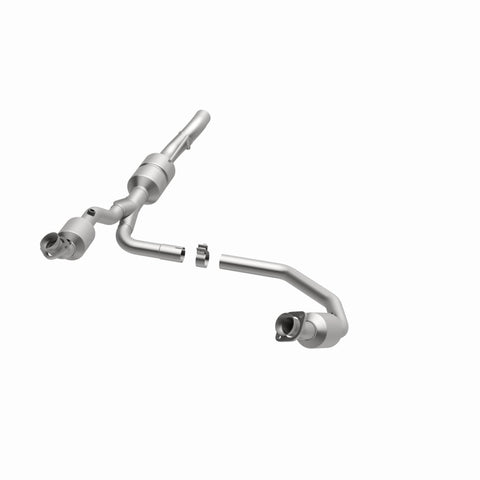 MagnaFlow Direct Fit Catalytic Converter Dodge 01-02 Ram 1500/2500/3500 Van 5.9L - 458003