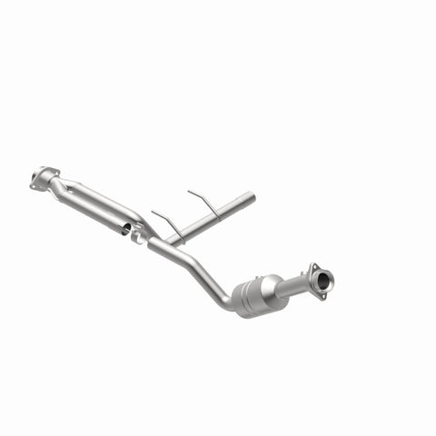 MagnaFlow Direct Fit Catalytic Converter 2011-2014 F-150 3.7L Underbody - 52156