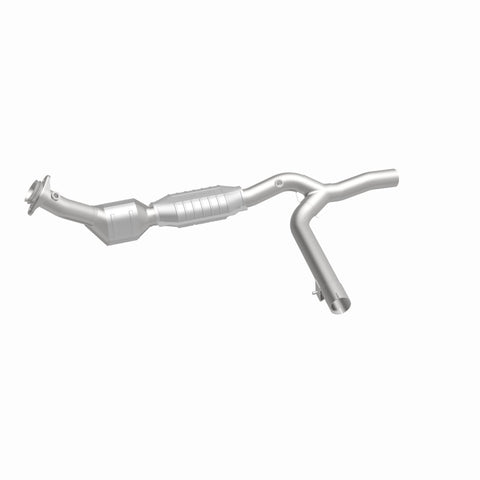 MagnaFlow Direct Fit Catalytic Converter 01-03 F150 5.4 Passenger Side OEM - 49622