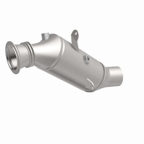 MagnaFlow Direct Fit Catalytic Converter 2015 BMW 640i/740i Underbody - 52254