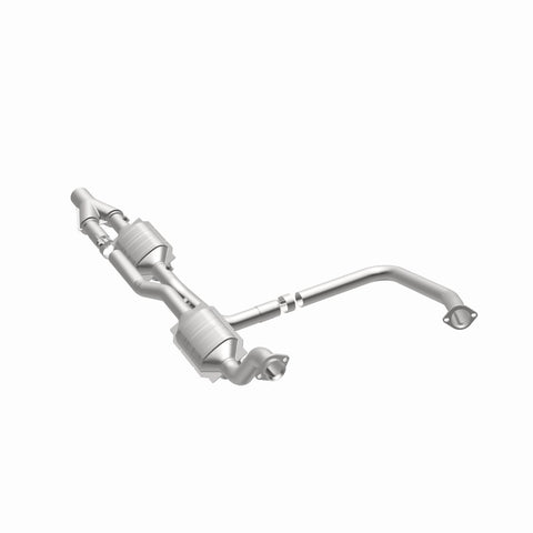 MagnaFlow Direct Fit Catalytic Converter 04-07 Dodge Ram 5.7L - 51358