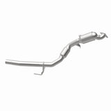 MagnaFlow Direct Fit Catalytic Converter 11-15 Volkswagen Touareg V6 3.6 OEM Underbody - 52411
