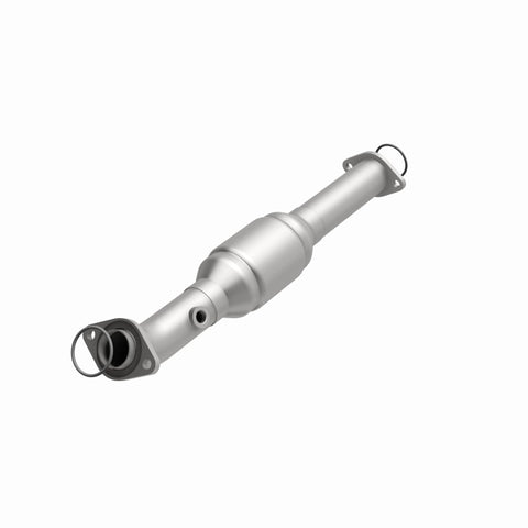 MagnaFlow Direct Fit Catalytic Converter 05-09 Toyota Tacoma 4.0L P/S Rear - 93661