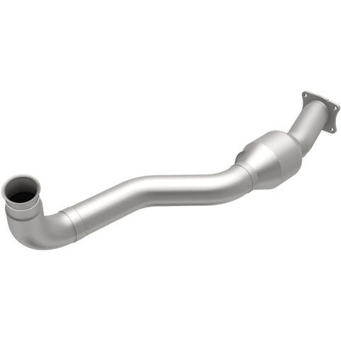 MagnaFlow Direct Fit Catalytic Converter01-05 GM Silv/Sierra 6.6L - 60501