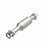 MagnaFlow California Direct-Fit Catalytic Converter 97-01 Honda CR-V L4 2.0L - 4481617