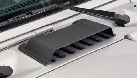 Bushwacker 98-18 Jeep Wrangler Trail Armor Hood Scoop (Textured Tpo) - Black - 15002