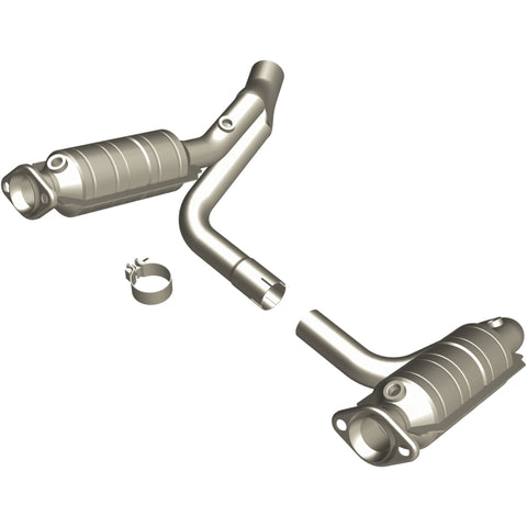 MagnaFlow Conv DF RAIDER- 2006 8 4.7L OEM - 49463