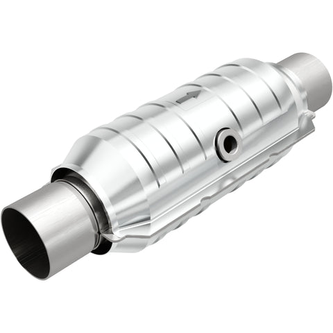 MagnaFlow Conv Univ 2.5in Inlet/Outlet Center/Center Round 11in Body L x 5.125in W x 15in Overall L - 51356