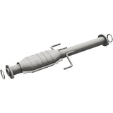 MagnaFlow Direct Fit Catalytic Converter 02-04 Tacoma 3.4L rear 50S - 441770