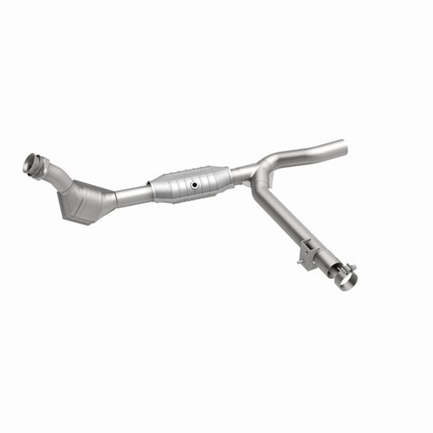 MagnaFlow Direct Fit Catalytic Converter 99-00 F-150 4.2L V6 2WD P/ - 93393