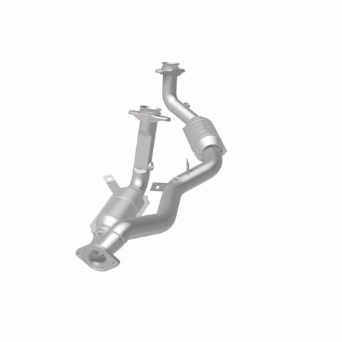 MagnaFlow Direct Fit Catalytic Converter 96-99 Ford Taurus3.0L 50S - 444033