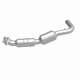 MagnaFlow Direct Fit Catalytic Converter 05-07 Ford E150 4.6L Driver Side - 51311