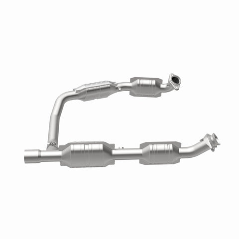 MagnaFlow Direct Fit Catalytic Converter 05-07 Ford E-250/E-350 Econoline V8 5.4L - 93167