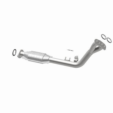 MagnaFlow Direct Fit Catalytic Converter 96-00 Toyota 4 Runner 2.7 - 24286