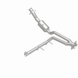 MagnaFlow 18-20 Ford F-150 V6 3.3L Right Underbody Direct-Fit Catalytic Converter - 280224
