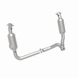 MagnaFlow Direct Fit Catalytic Converter 2006 Dodge RAM 1500 Pickup 5.7L Solid Front Axle - 49711
