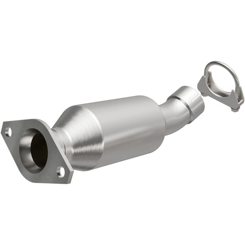 MagnaFlow Direct Fit Catalytic Converter 12-16 Toyota Prius C 1.5L - 5671448