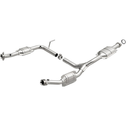 Magnaflow Conv DF 02-03 Ford Explorer 4.0L / 02-03 Mercury Mountaineer 4.0L (California) - 447253