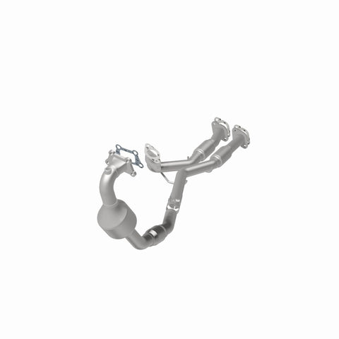 MagnaFlow Direct Fit Catalytic Converter 12-15 Cadillac SRX V6-3.6L (FWD Only) - 52647
