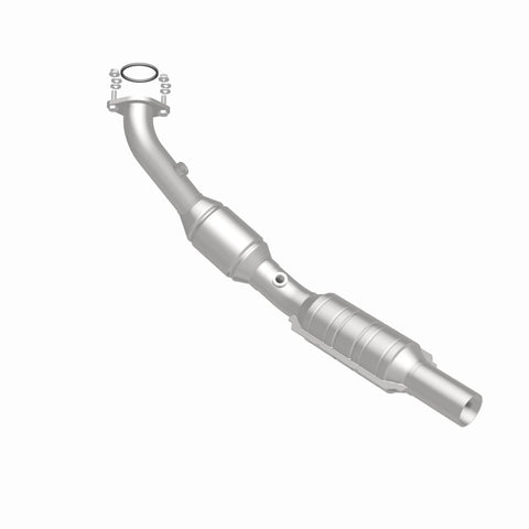 MagnaFlow Direct Fit Catalytic Converter 10-11 Chevrolet Camaro V6 3.6L - 551673