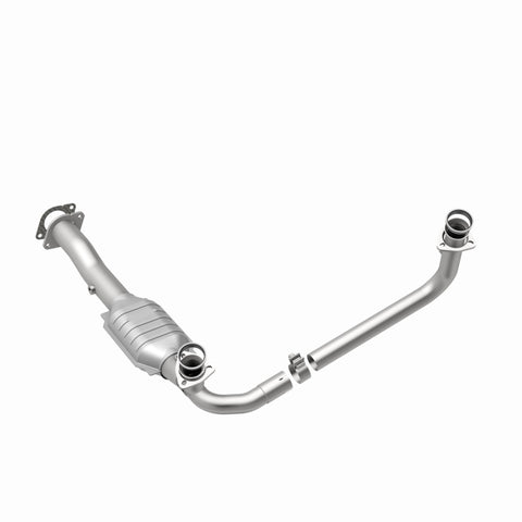 MagnaFlow Converter Direct Fit California Grade 96-99 GM K/C 1500/2500 5.0L V8/4.3L V6 - 4451457