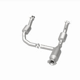 MagnaFlow 2021 Chevrolet Express 2500 4.3L Underbody Direct-Fit Catalytic Converter - 280429