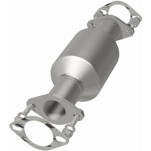 MagnaFlow Direct Fit Catalytic Converter 03-06 Kia Sorento 3.5L rear - 49924
