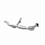 MagnaFlow Direct Fit Catalytic Converter 01 Ford F150 5.4L - 49009