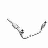 MagnaFlow Direct Fit Catalytic Converter 00-03 Dodge Dakota 2WD 4.7L - 458043