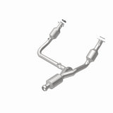 Magnaflow 14-15 Chevrolet Silverado 1500 Underbody 4.3L / 5.3L Direct-Fit Catalytic Converter - 280424