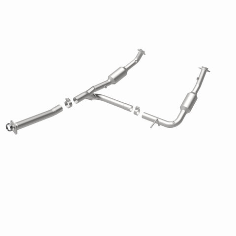 MagnaFlow Conv Direct Fit OEM 2004-2005 Ford Explorer/Mercury Mountaineer Underbody - 4551013