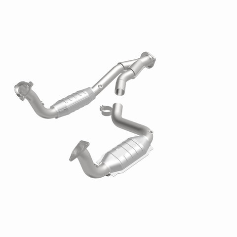 MagnaFlow Conv DF 03-06 Chevy SSR 5.3/6.0 OEM - 49580